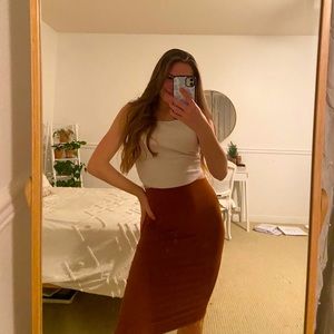 VERY cute burnt orange pencil skirt!